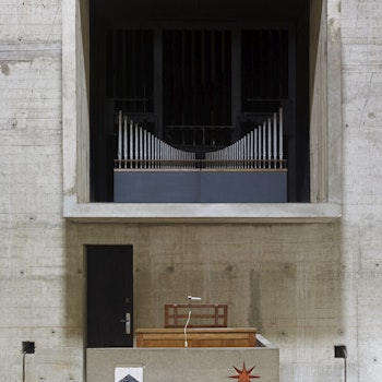 COUVENT SAINTE MARIE DE LA TOURETTE in Éveux, France - by Le Corbusier at ARKITOK - Photo #8 