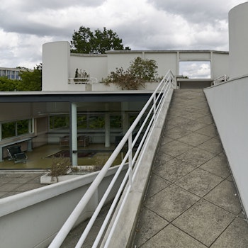 VILLA SAVOYE in Poissy, France - by Le Corbusier at ARKITOK - Photo #4 
