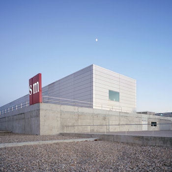 SM GROUP HEADQUARTERS in Madrid, Spain - by Campo Baeza at ARKITOK - Photo #6 