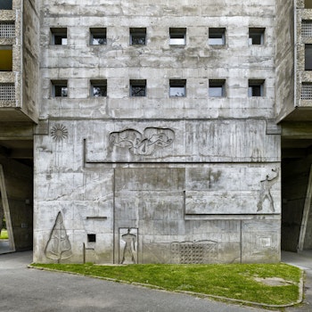 UNITÉ D'HABITATION NANTES-REZÉ in Rezé, France - by Le Corbusier at ARKITOK - Photo #7 