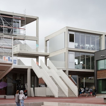 SCHOOL CAMPUS COLLEGE WAREGEM in Waregem, Belgium - by NU architectuuratelier at ARKITOK - Photo #8 