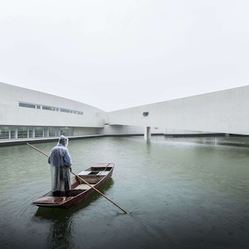 THE BUILDING ON THE WATER in Huai'an, China - by Álvaro Siza + Carlos Castanheira at ARKITOK