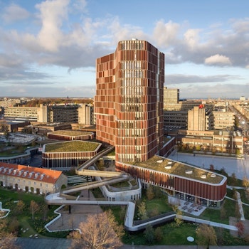 THE MAERSK TOWER in Copenhagen, Denmark - by C.F. Møller Architects at ARKITOK - Photo #6 
