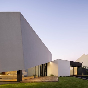 TILT HOUSE in Gondomar, Portugal - by MUTANT Architecture & Design  at ARKITOK - Photo #11 