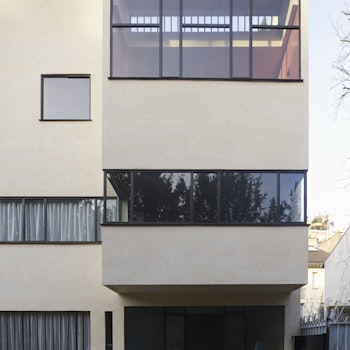 MAISON LA ROCHE in Paris, France - by Le Corbusier at ARKITOK - Photo #2 