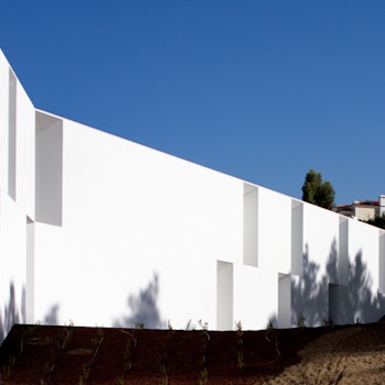 HOUSES FOR ELDERY PEOPLE IN ALCÁCER DO SAL in Alcácer do Sal, Portugal - by Aires Mateus at ARKITOK - Photo #7 