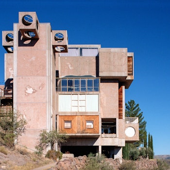 ARCOSANTI in Mayer, United States - by Paolo Soleri at ARKITOK