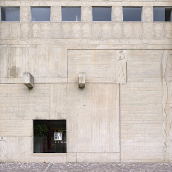 UNITÉ D'HABITATION MARSEILLE in Marseille, France - by Le Corbusier at ARKITOK - Photo #12 