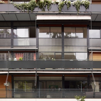 IMMEUBLE CLARTÉ in Geneva, Switzerland - by Le Corbusier at ARKITOK - Photo #4 