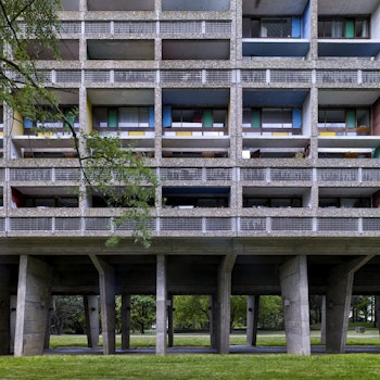 UNITÉ D'HABITATION NANTES-REZÉ in Rezé, France - by Le Corbusier at ARKITOK - Photo #3 