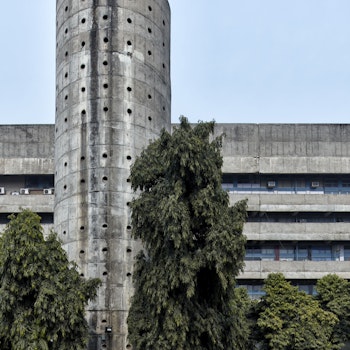 INSTITUTE OF MEDICAL EDUCATION AND RESEARCH  IN CHANDIGARH in Chandigarh, India - by Le Corbusier at ARKITOK - Photo #5 