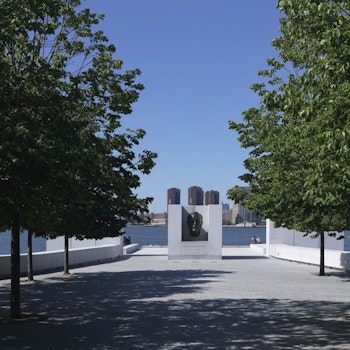 FRANKLIN D. ROOSEVELT FOUR FREEDOMS PARK in New York, United States - by Louis I. Kahn at ARKITOK - Photo #7 